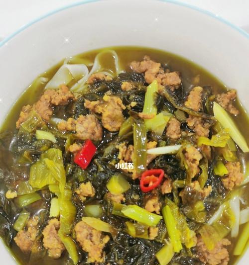 自制美味酸辣汤面（以什锦酸辣汤面为例）