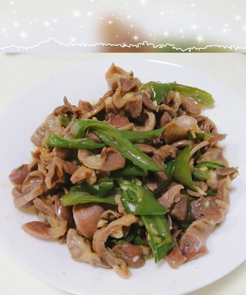 酸辣鸡肾的制作方法（打造美味健康的鸡肾佳肴）
