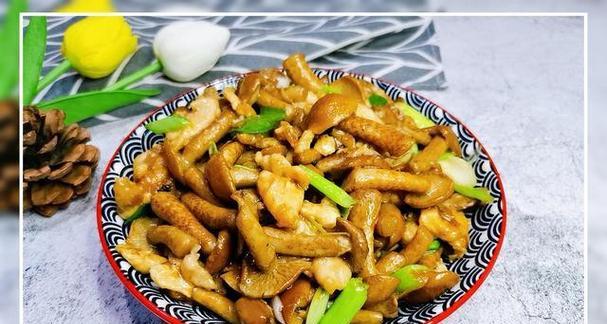 酸辣滑菇，让你垂涎三尺（家常小炒）