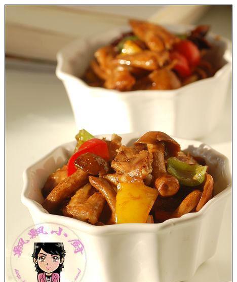 酸辣滑菇，让你垂涎三尺（家常小炒）