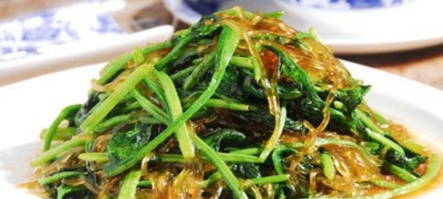 酸豆角肉丝面的家常做法（以地道的口味带你体验正宗的中式面食）