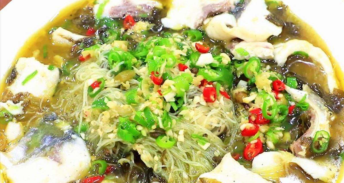 酸菜煮鲩鱼（用鲜美的鲩鱼和酸爽的酸菜）