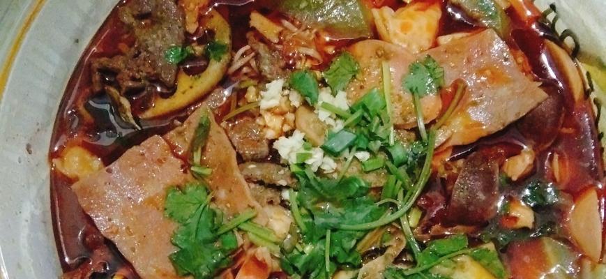 酸菜冒菜，重庆老街的味道（重庆特色美食）