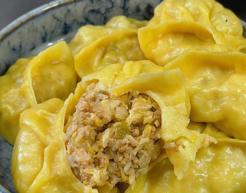 尝试一下素馅玉米面蒸饺（做法简单又健康）