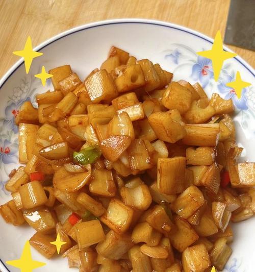 美味双椒藕丁的制作方法（健康美味）