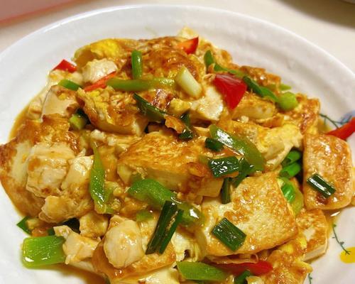 双酱汁鸡蛋的制作方法（一份美味又简单的早餐）