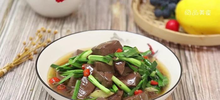 鲜美可口的双豆鸭血鱼汤（传统名菜）