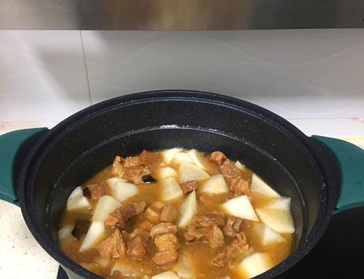 砂锅红烧牛腩炖萝卜的做法（好味道从家里开始）