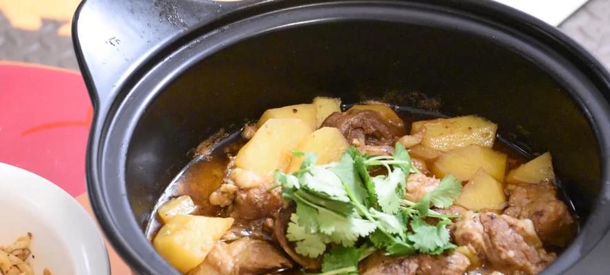 砂锅炖羊肉，暖胃暖心暖身（健康又美味）