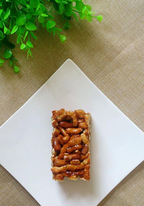 沙琪玛的制作方法（学会制作美味的沙琪玛）