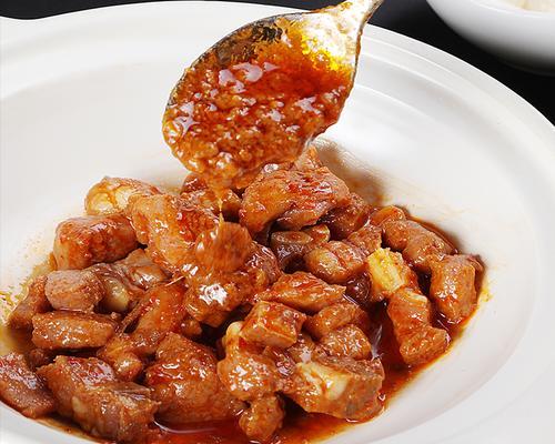品尝美味沙茶羊腿煲（挑战你的味蕾）