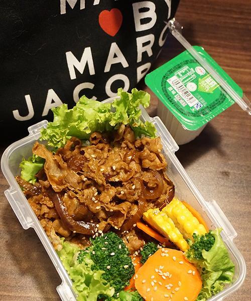 家常美食（香气四溢的家庭美食）