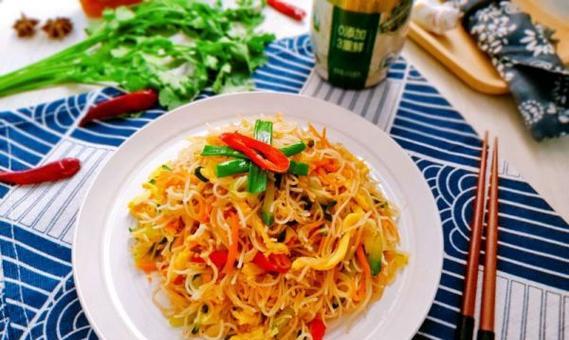 三丝米粉的制作方法（家庭美食不容错过的三丝米粉怎样做才好吃）