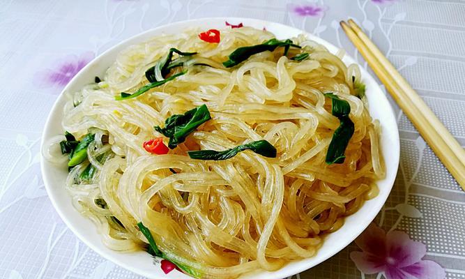 日式凉拌韭菜，清爽美味的夏日佳品（清新口感）