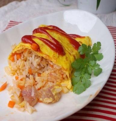 用日式蛋包饭惊艳你的味蕾（享受美味日式料理的制作过程）