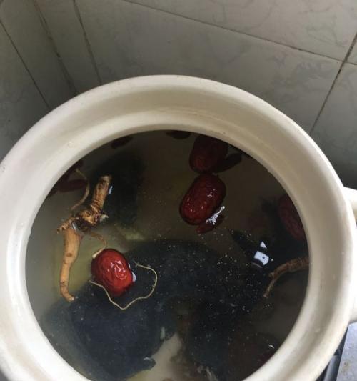 人参乌鸡汤的烹制方法（健康营养的滋补佳品）