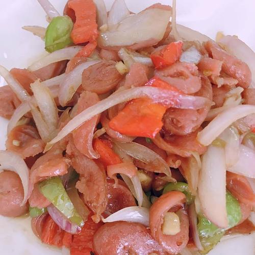 美味热狗葱花蛋的制作方法（以葱花为韵律）