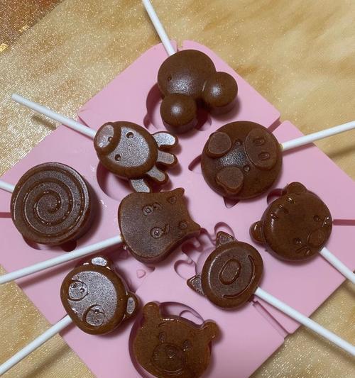 自己动手制作DIY棒棒糖，玩转糖果世界（用简单的材料）