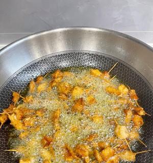 以心酸炸串的制作与技巧（让你的炸串更加美味的小技巧）