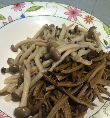 油浸菌菇大全（以美味为主的吃货指南）