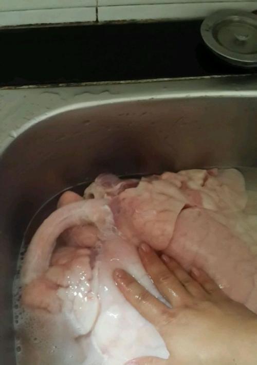 以油甘果猪肺汤为主的健康食谱（营养丰富）