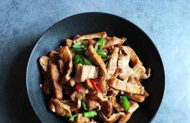 油豆腐炒肉片，美味又健康