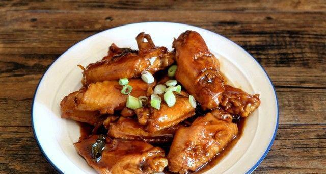 美味羊肉汤米糊的制作方法（一口暖心的美食）