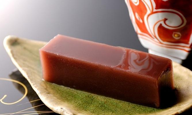 小豆羊羹速成法（快速简单制作小豆羊羹的方法）