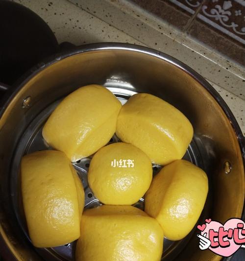 以小动物为造型，香甜软糯的南瓜馒头（以小动物为造型）
