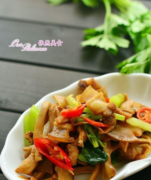 小炒干笋的做法（用鲜嫩干笋）
