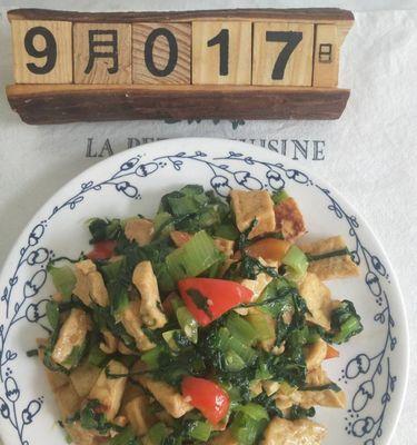 简单易学的小白菜炒豆腐做法（美味又健康）