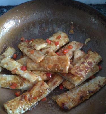 自制酸辣香酥带鱼（做法简单易学）