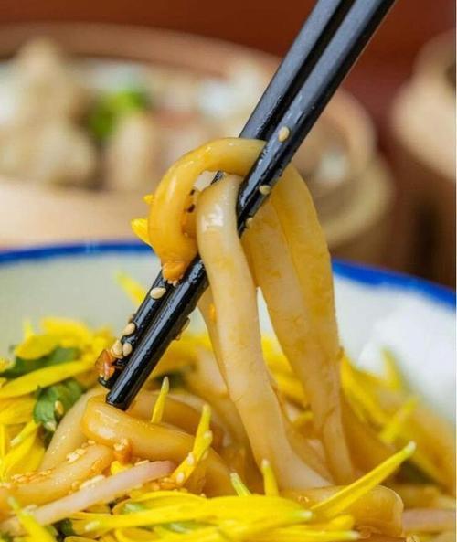 让味蕾沉醉的鲜蘑汆小丸（一碗清香浓郁的小丸汤）