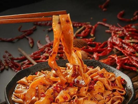 鲜椒鸭肠，口感鲜美佳肴（烹调技巧详解）