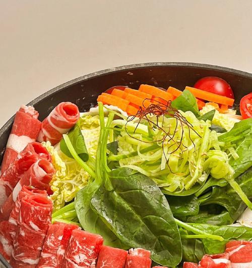 鲜豆浆火锅的做法（一碗暖暖的滋味）