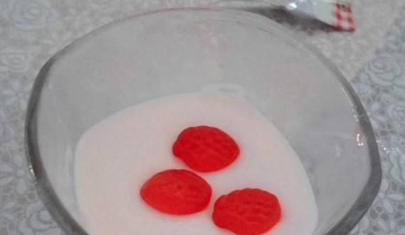 DIY鲜橙菠萝汁QQ糖（健康美味的自制糖果制作教程）