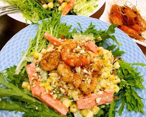 夏果虾仁的烹饪方法（做法简单）