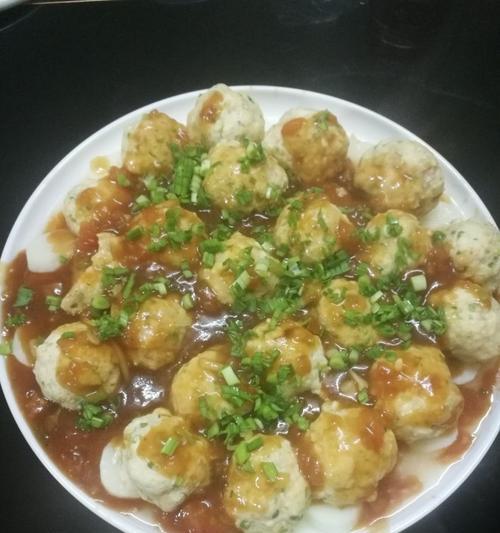 美味虾头豆腐的制作方法（学会这个菜谁都能当厨神）