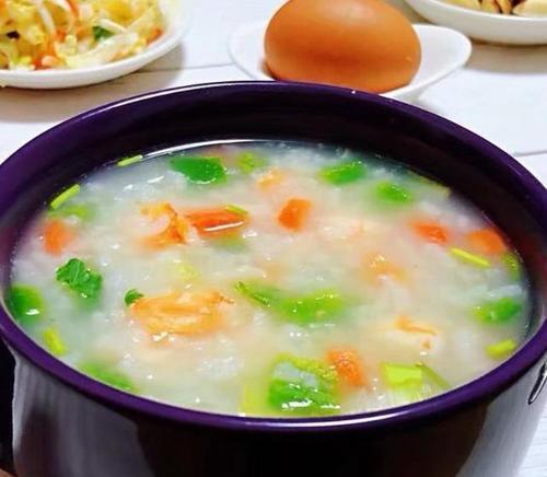 健康美味，轻松煮出虾仁瘦肉粥（以健康为本）