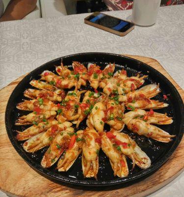 铁板蛏子的烹饪技巧与口感鉴赏（打造最佳食材）