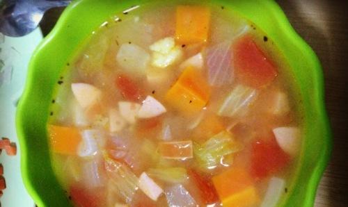 健康美味，教你一招制作甜菜根汤（营养丰富的美味汤品）