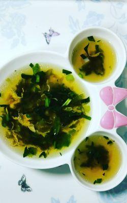田园什锦蔬菜汤的家常做法（用新鲜蔬菜煲出营养丰富的汤品）