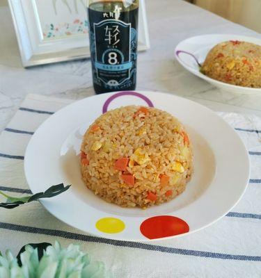 田园蛋炒饭的制作方法（健康美味的家常菜谱）