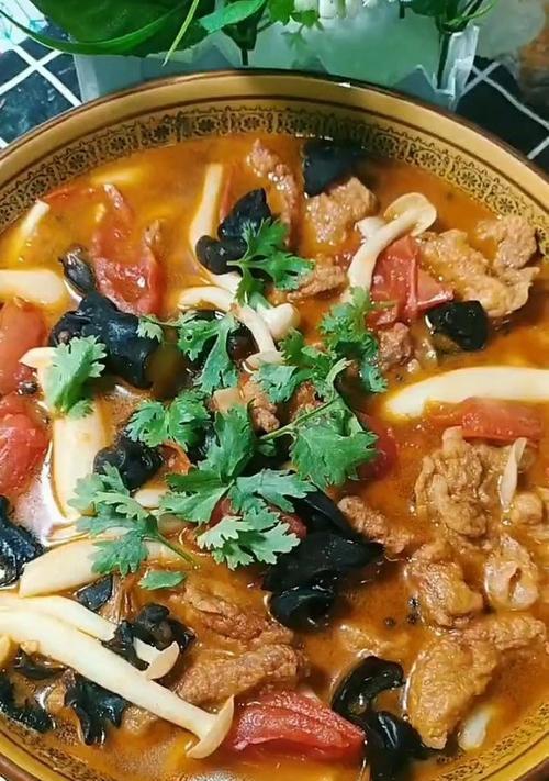 一口酸香入口，酸汤酥肉的制作方法（一次性学会）