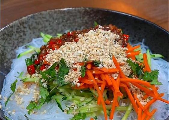 爽口粉丝的制作方法详解（一起来学习制作最美味的爽口粉丝吧）