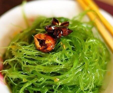 爽脆裙带菜的家常做法（清爽口感）