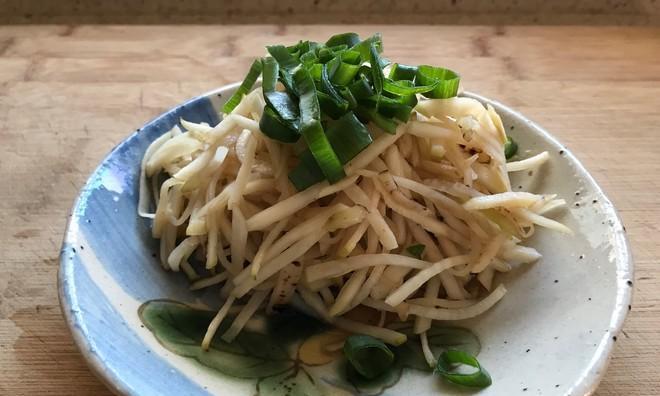 爽脆炝拌双丝的制作方法（清爽口感）