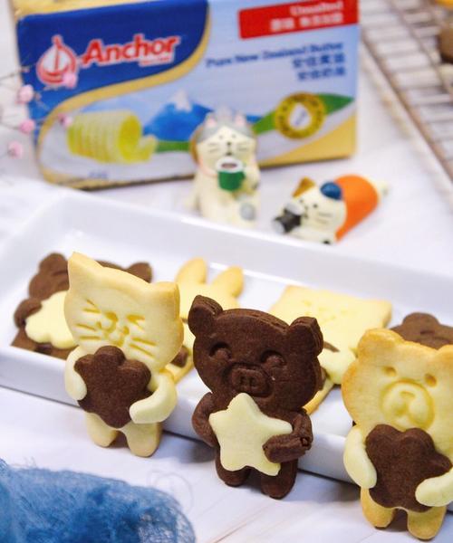 双星饼干的制作方法（做出口感酥脆的双星饼干）