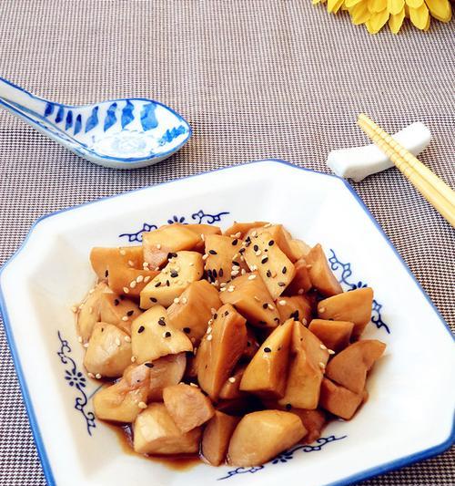 双喜临门红烧佛手双菇的制作方法（家庭餐桌上的美味佳肴）