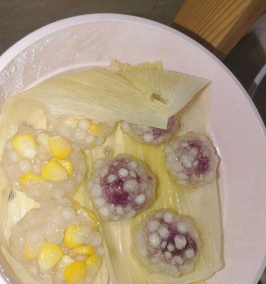 自制双色糕，轻松做出美味甜品（双色糕的做法和步骤详解）